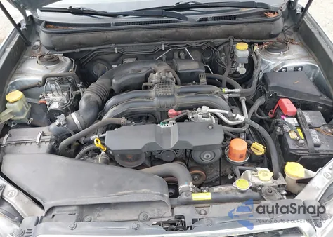 2013 Subaru Legacy 2.5I Premium из США, поврежденный, VIN 4S3BMBH61D3038651